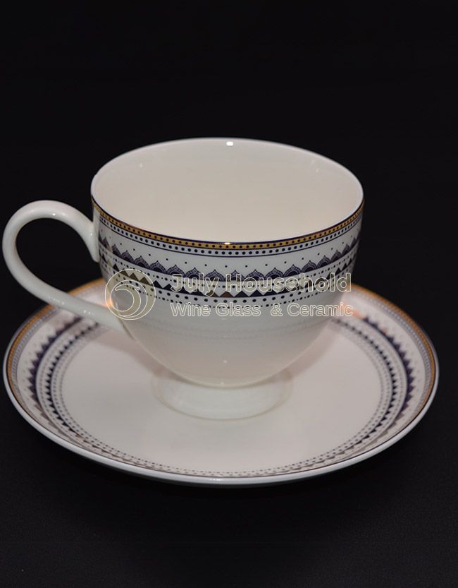 220CC Fine Bone China Coffee Cups And Saucers Sets